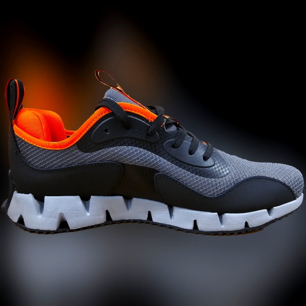 Reebok Zig sneakers
